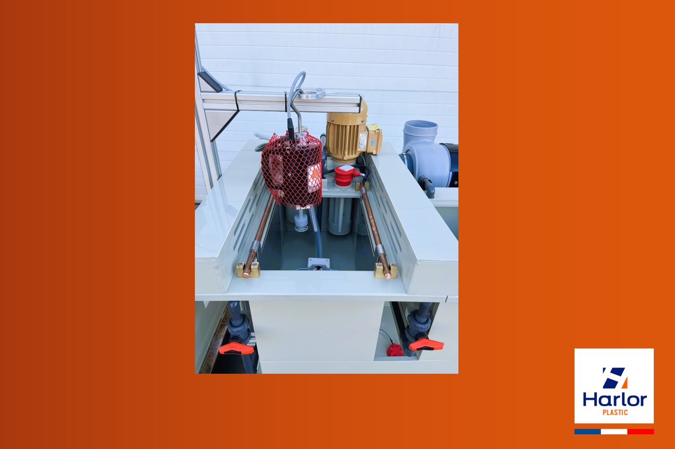 HARLOR PLASTIC - CUVE COMPLETE DE TRAITEMENT DE SURFACE DES METAUX 